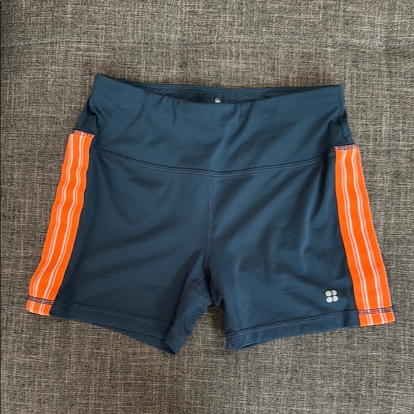 Sweaty Betty Deep Blue Athletic Shorts - Picture 1 of 3